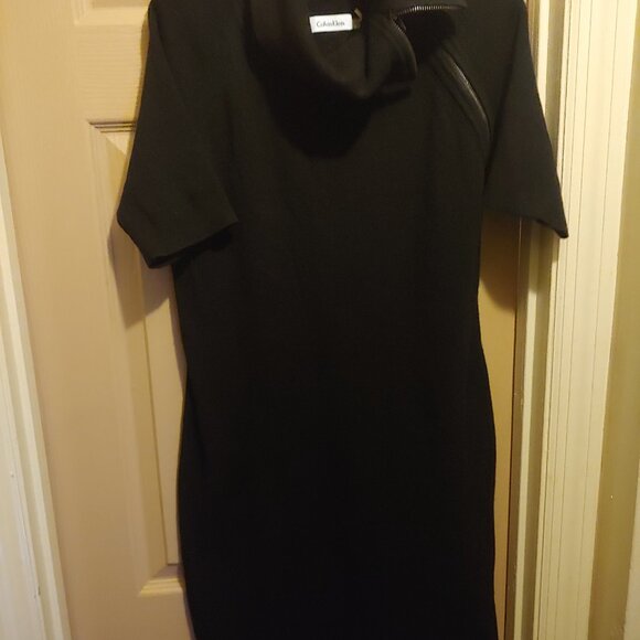 Calvin Klein perfect Lbd - Picture 2 of 3